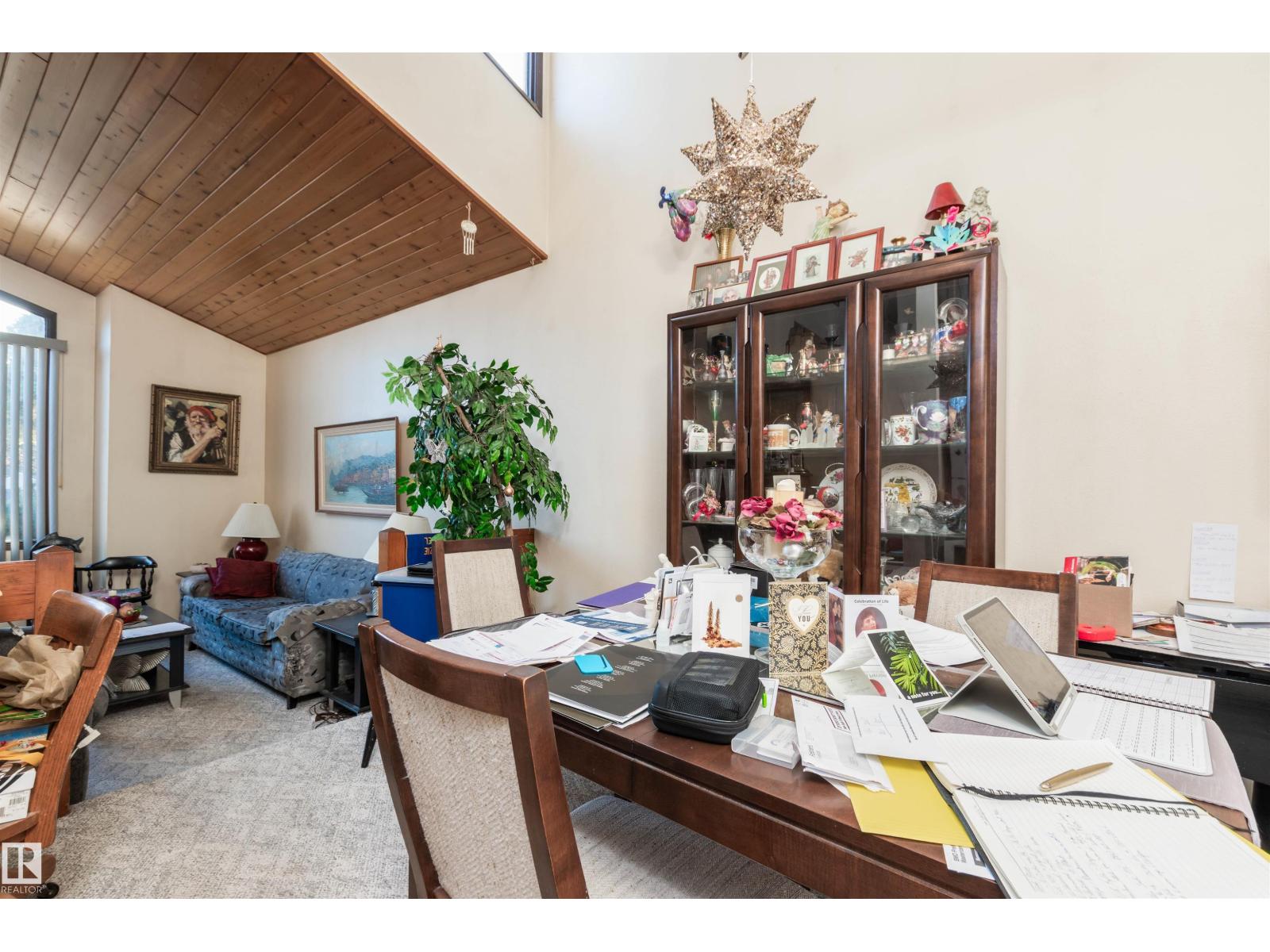 14208 21 ST NW, Edmonton