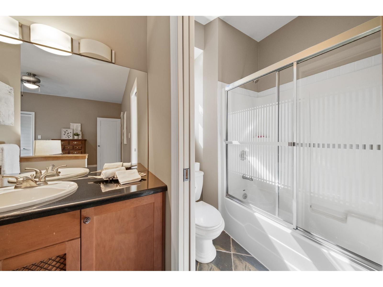 2372 132 STREET, Surrey