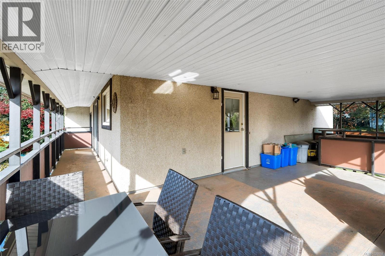 5839 Brier Ave, Duncan