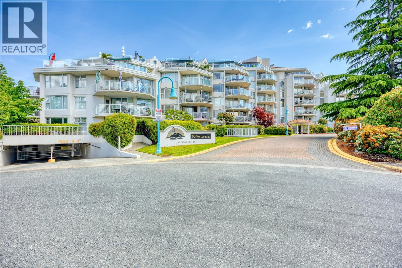 208 150 Promenade Dr, Nanaimo