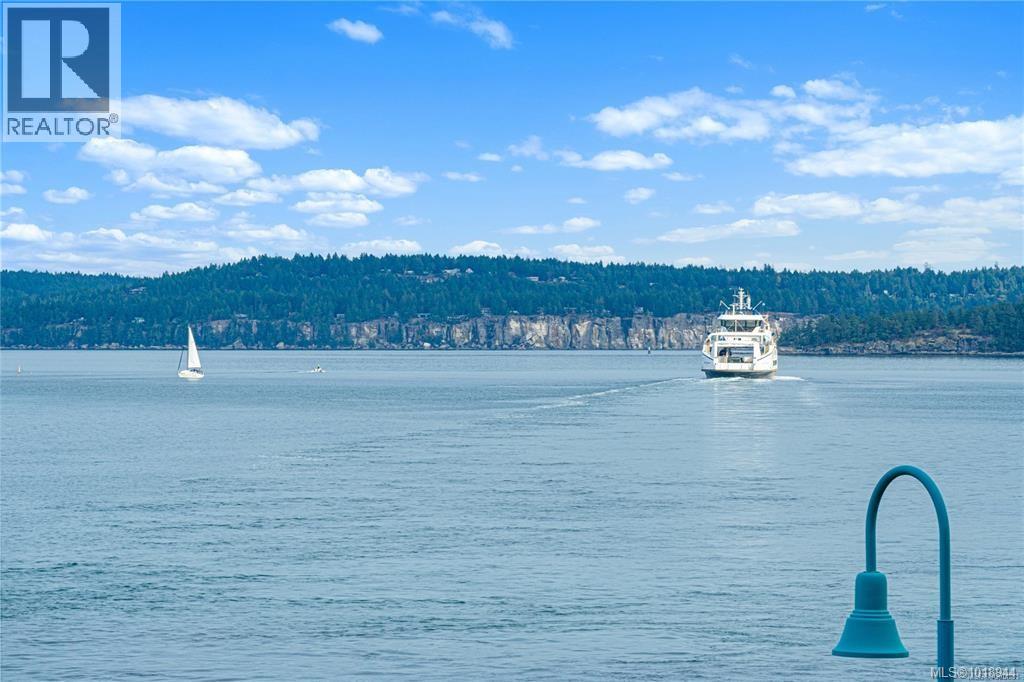 208 150 Promenade Dr, Nanaimo