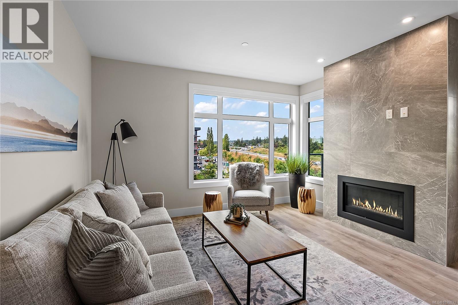 101 2520 Hackett Cres, Central Saanich