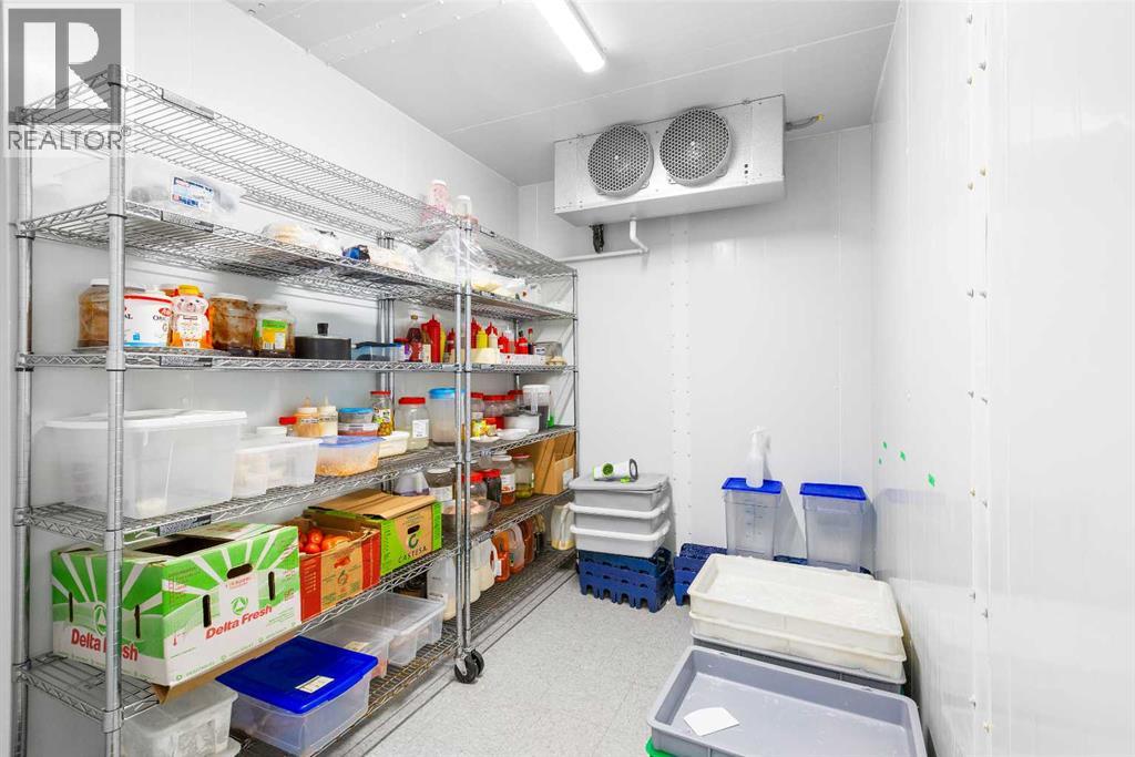 Business for Sale in    Avenue NE Stoney 3 Calgary 