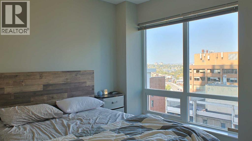 Single Family House for Sale in    Avenue SW Downtown Commercial Core Calgary 