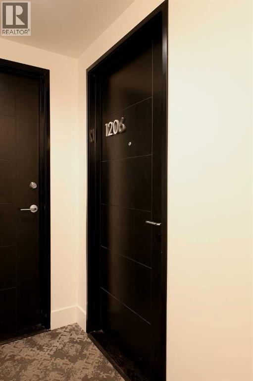 Single Family House for Sale in    Avenue SW Downtown Commercial Core Calgary 