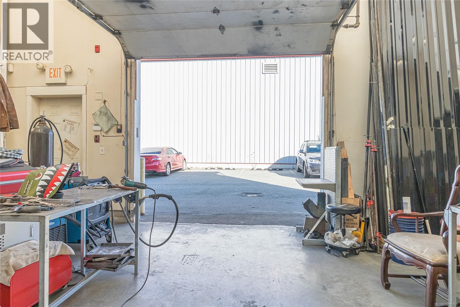 103 1930 Island Diesel Way, Nanaimo