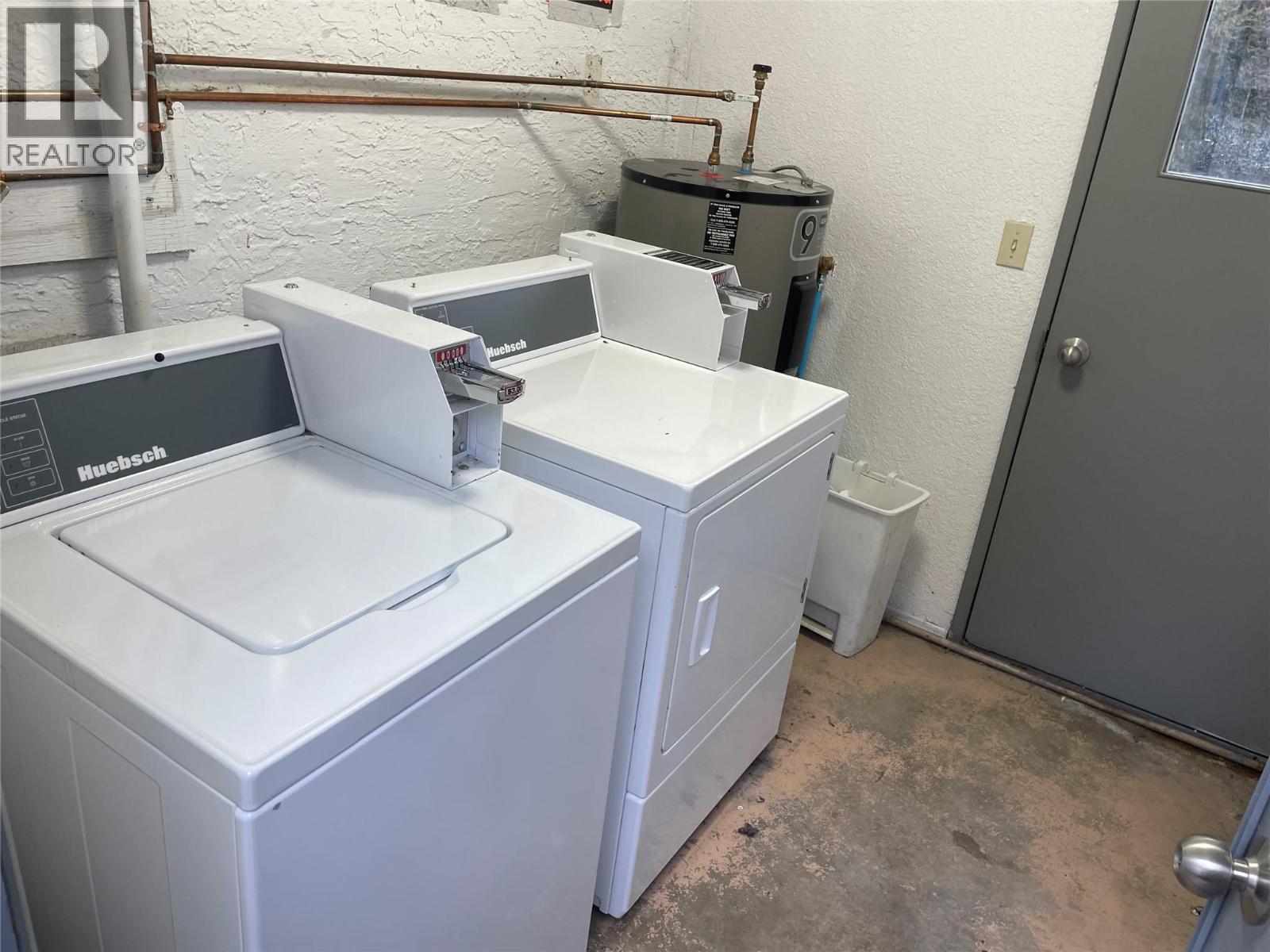  1175-1179 Raymer Avenue, Kelowna