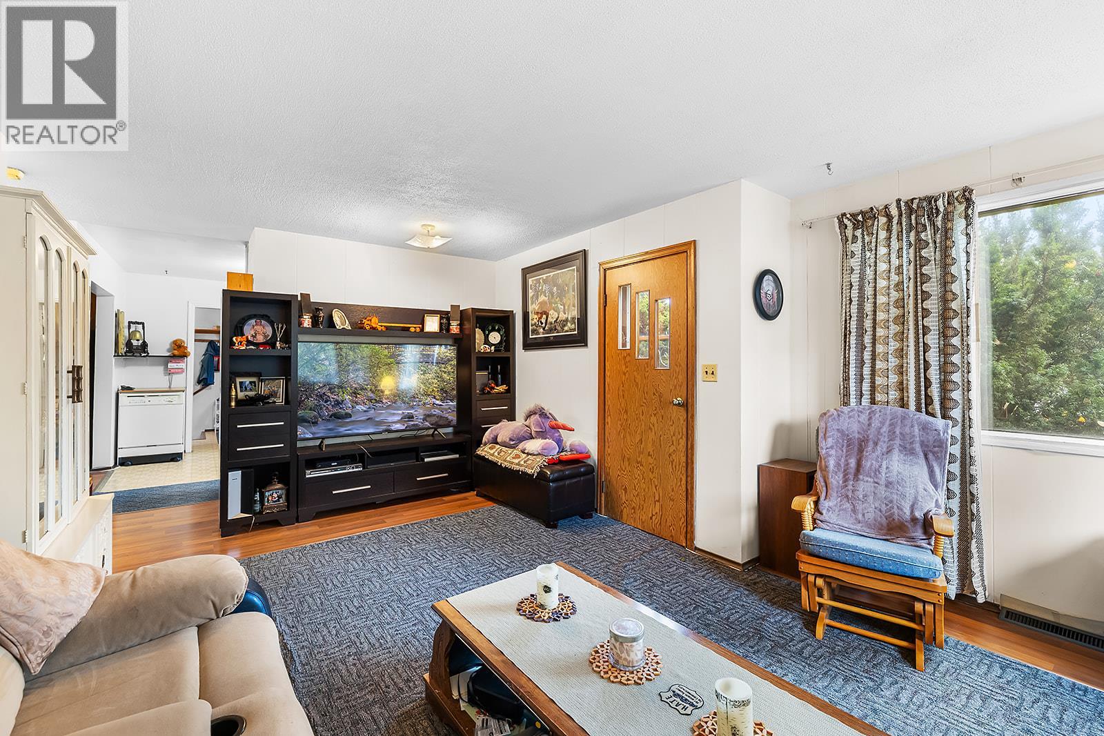 911 32nd Avenue S, Erickson