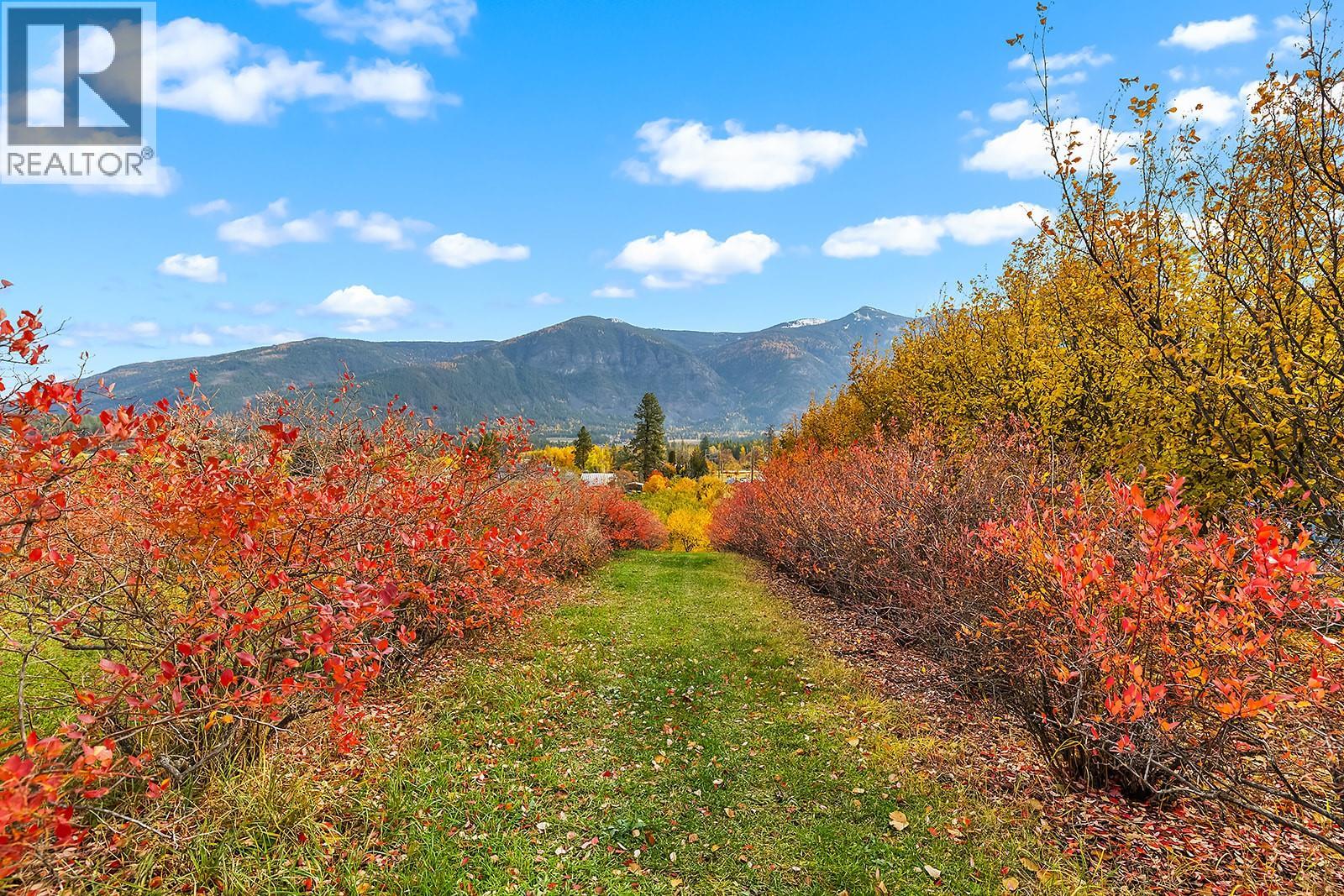 911 32nd Avenue S, Erickson