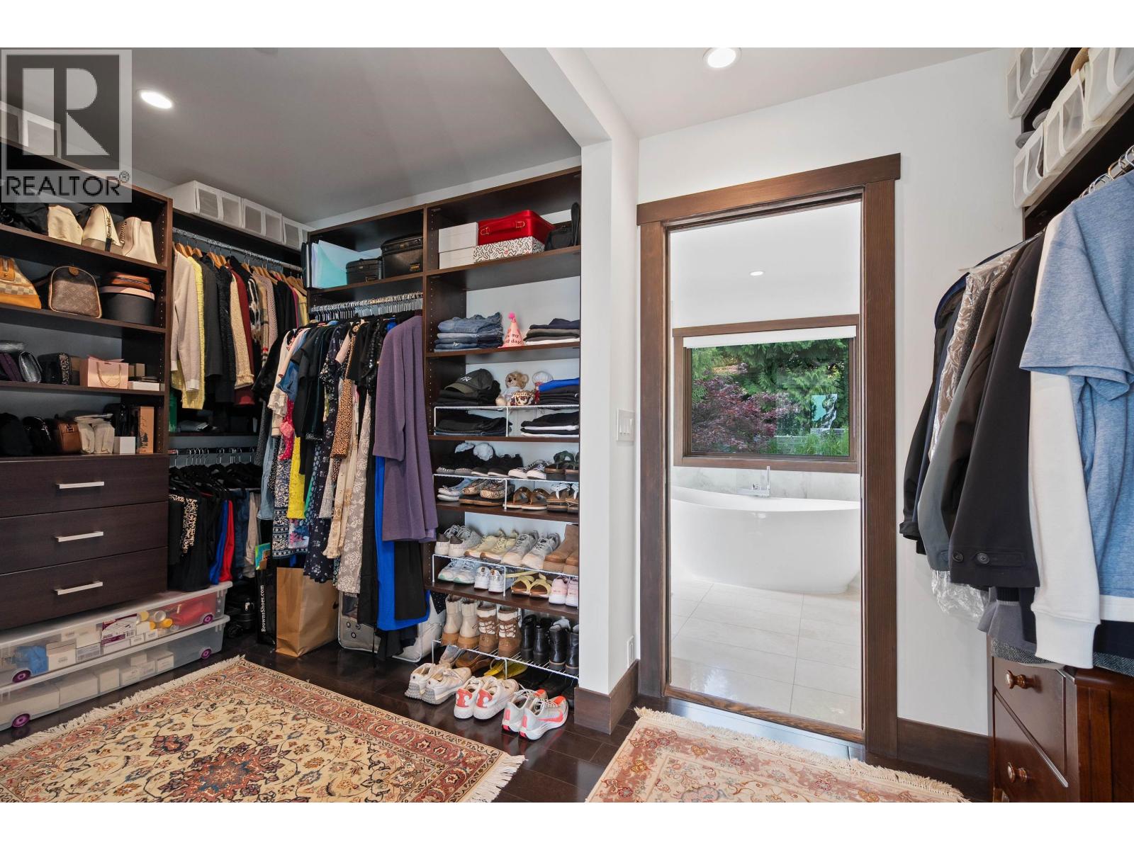 2643 NELSON AVENUE, West Vancouver