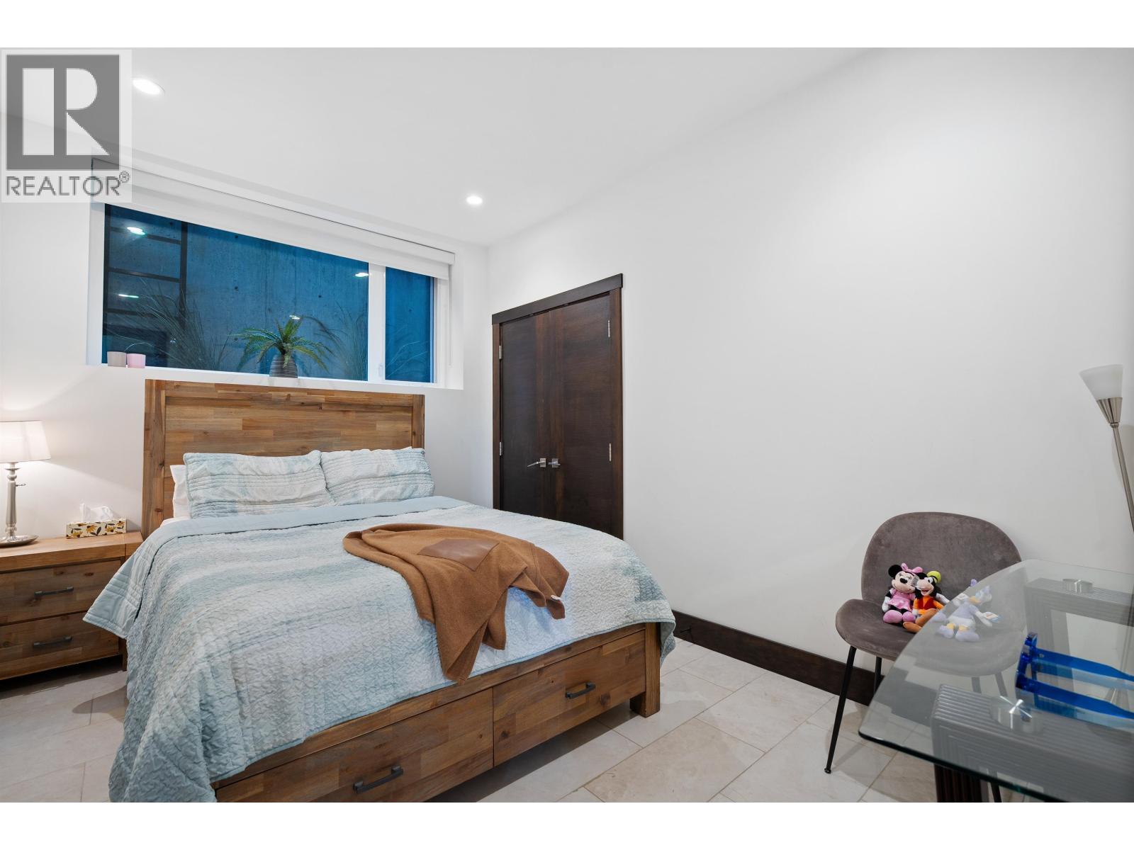 2643 NELSON AVENUE, West Vancouver