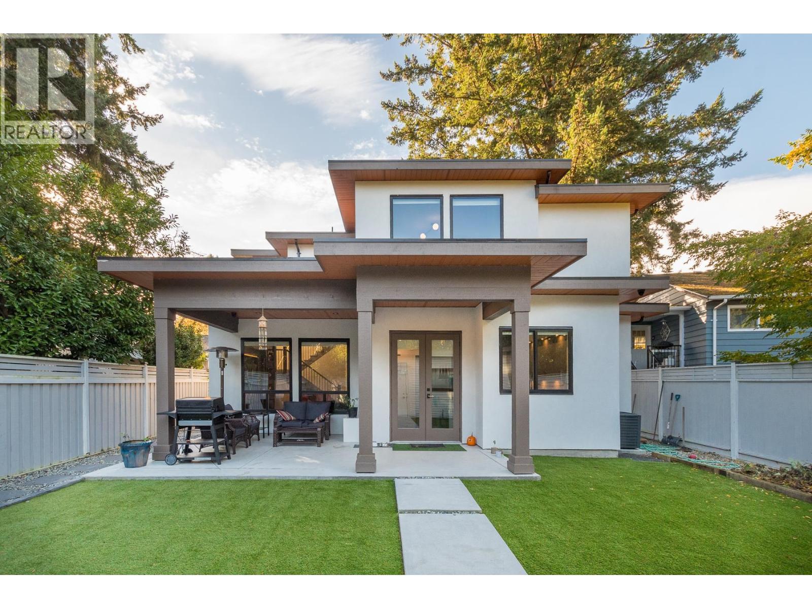 5845 WHITCOMB Place, Delta