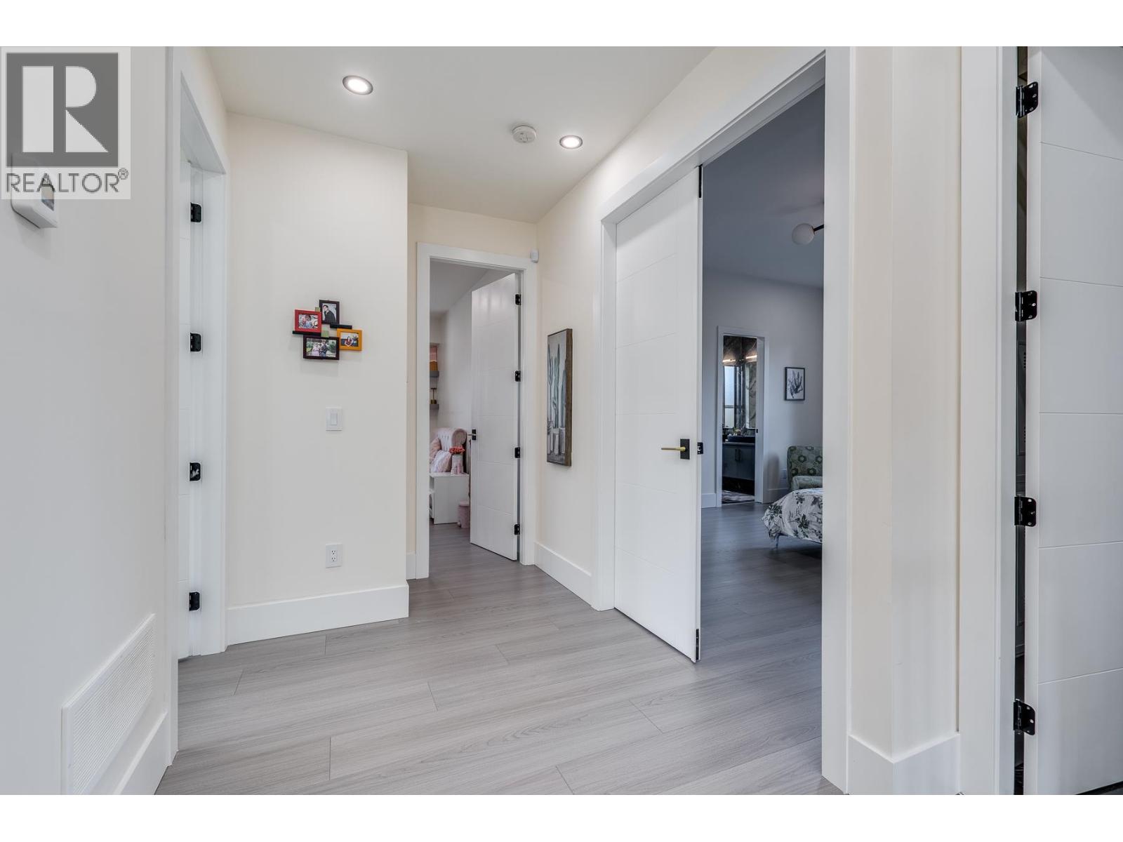 5845 WHITCOMB Place, Delta