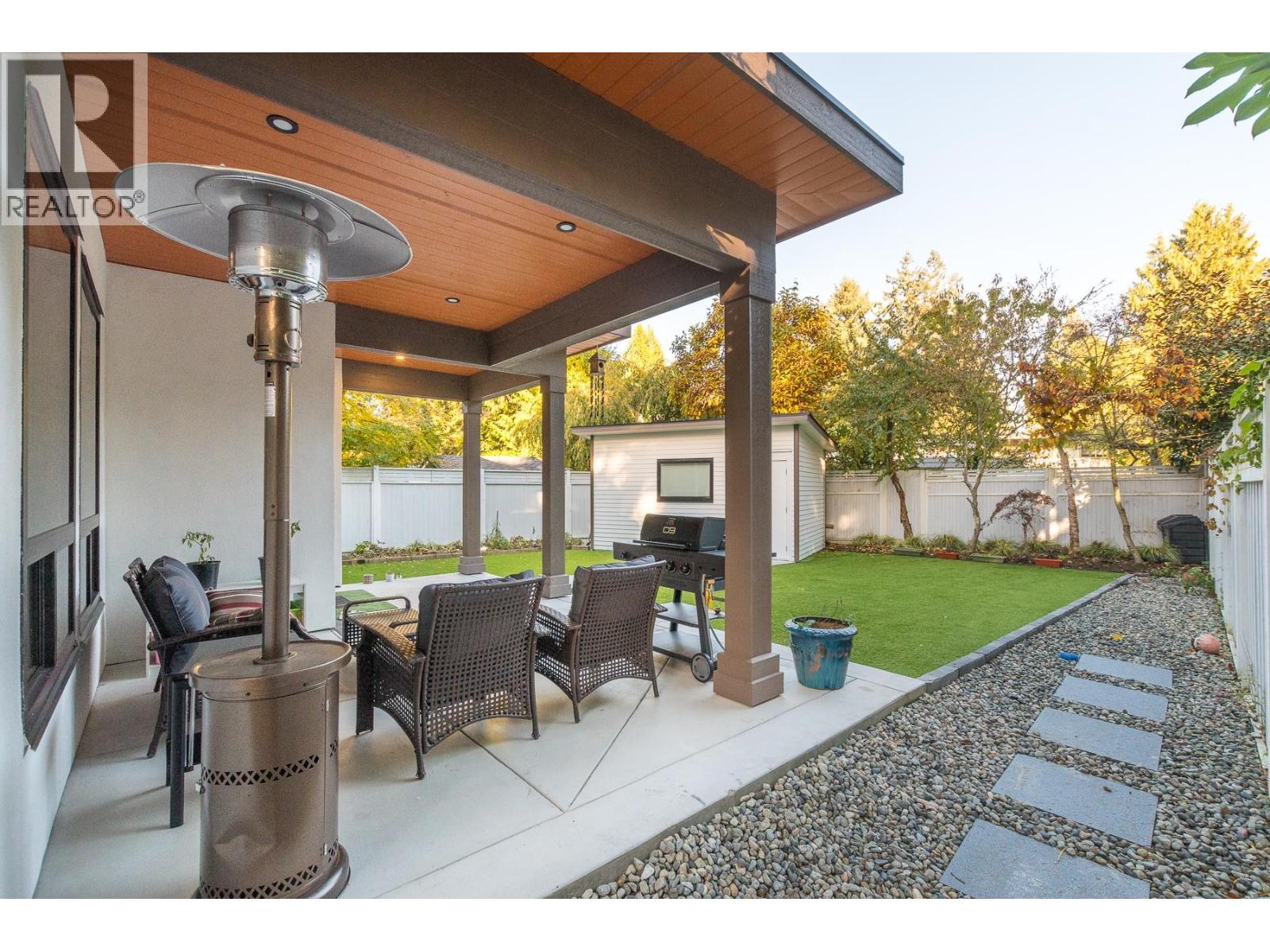 5845 WHITCOMB Place, Delta