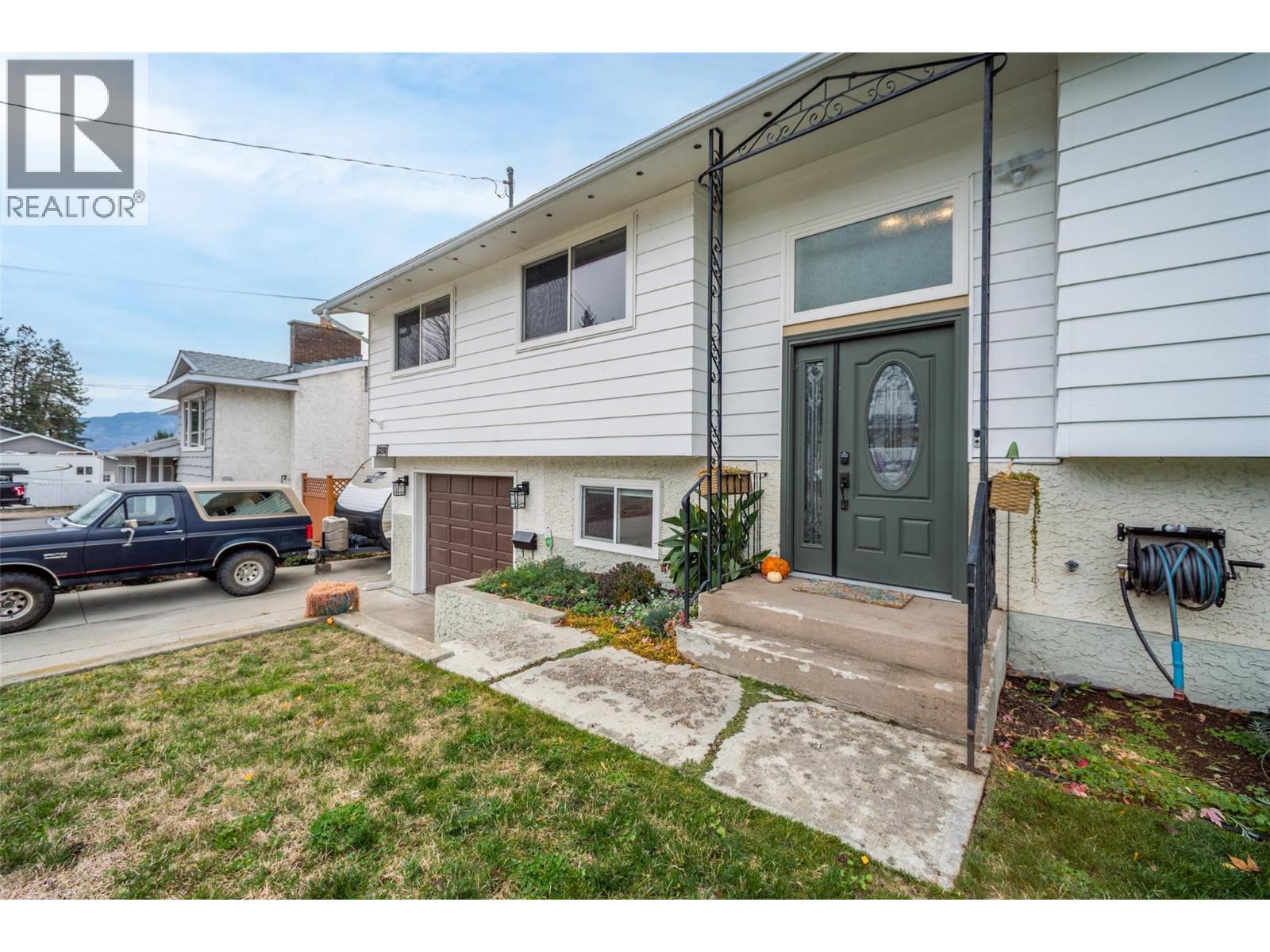  3278 Webber Road, West Kelowna