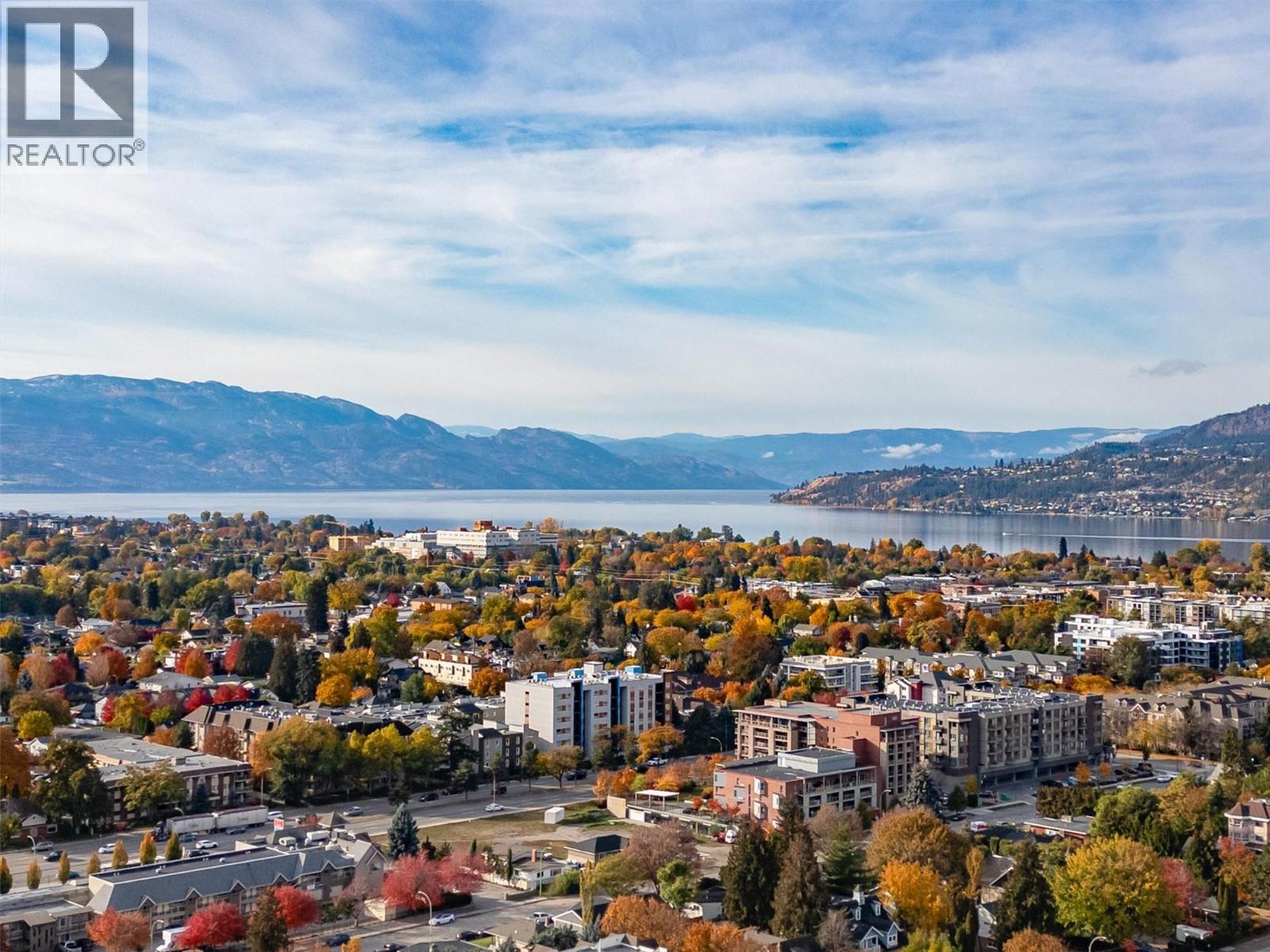 1209 1160 Bernard Avenue, Kelowna
