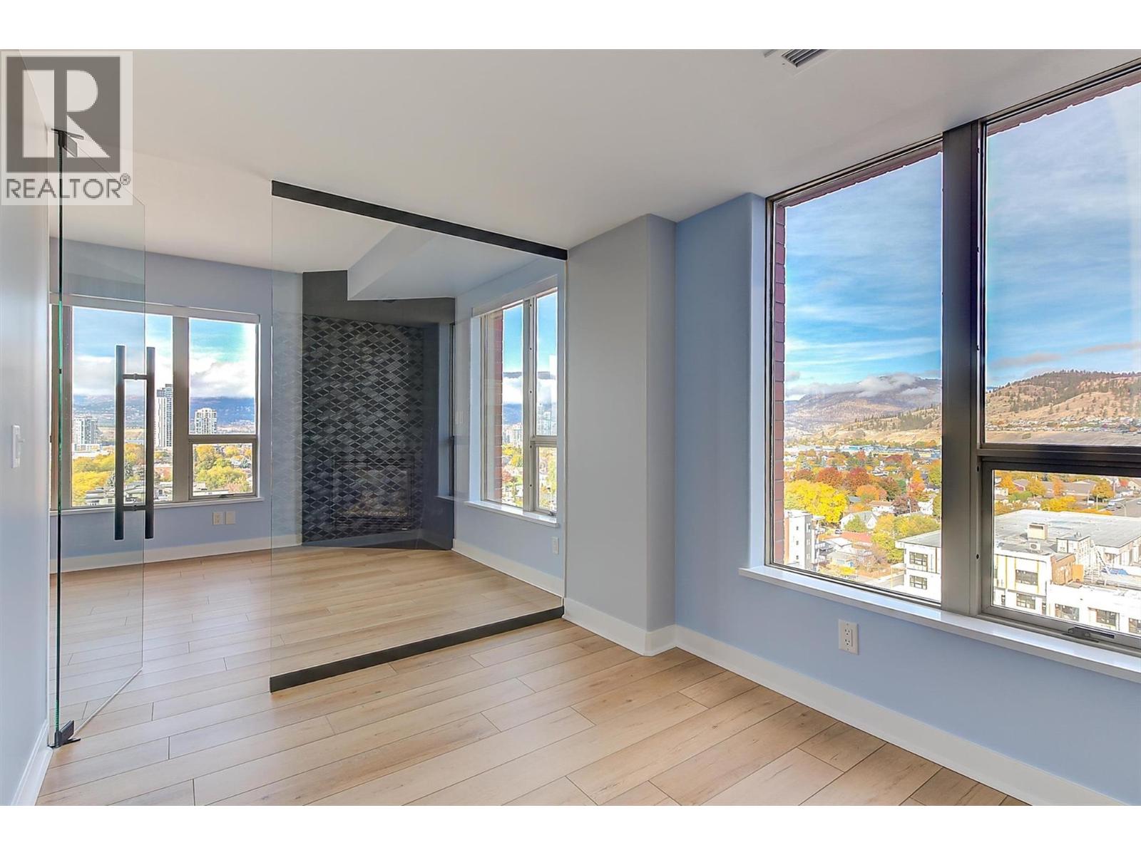 1209 1160 Bernard Avenue, Kelowna