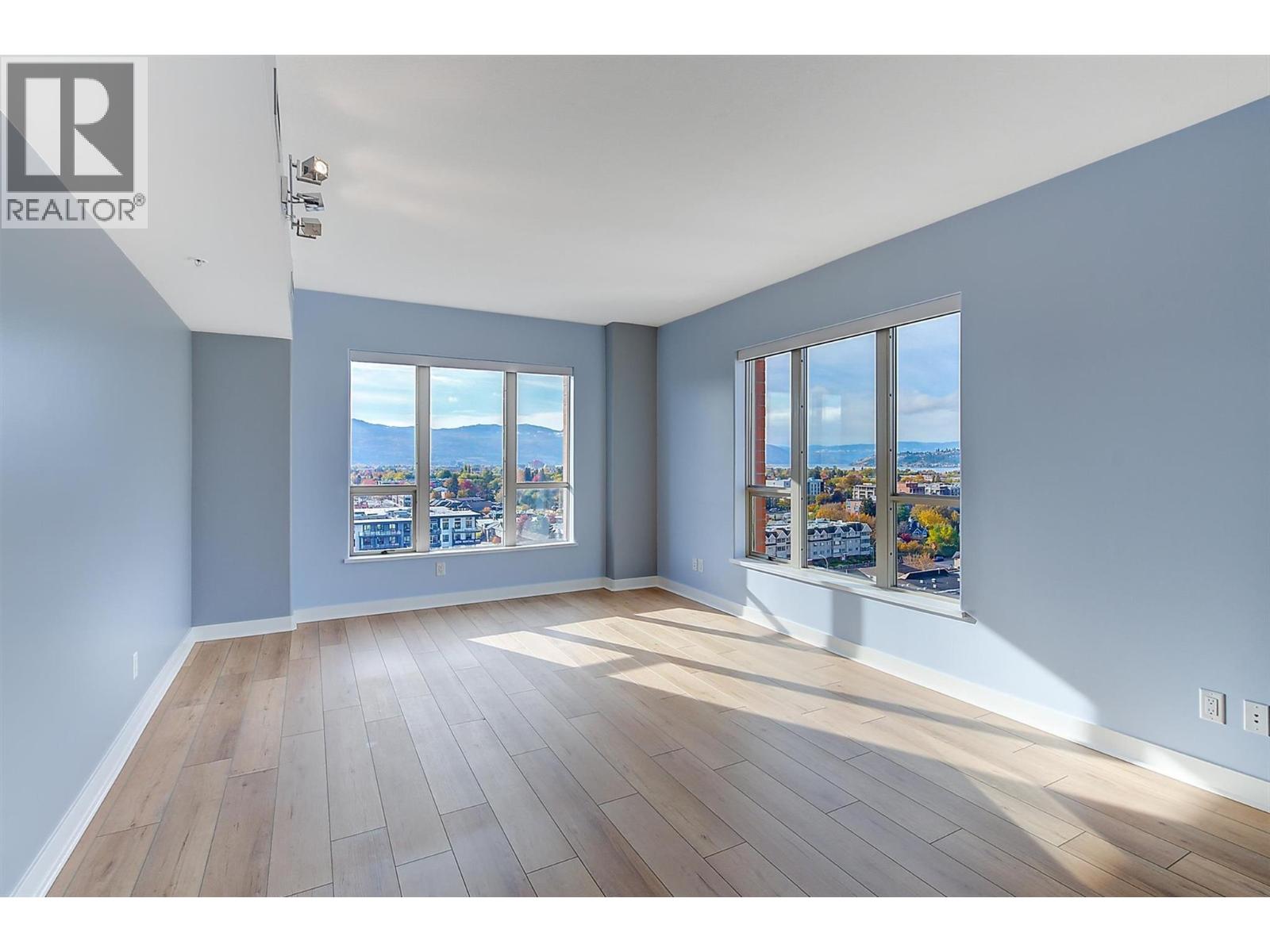 1209 1160 Bernard Avenue, Kelowna