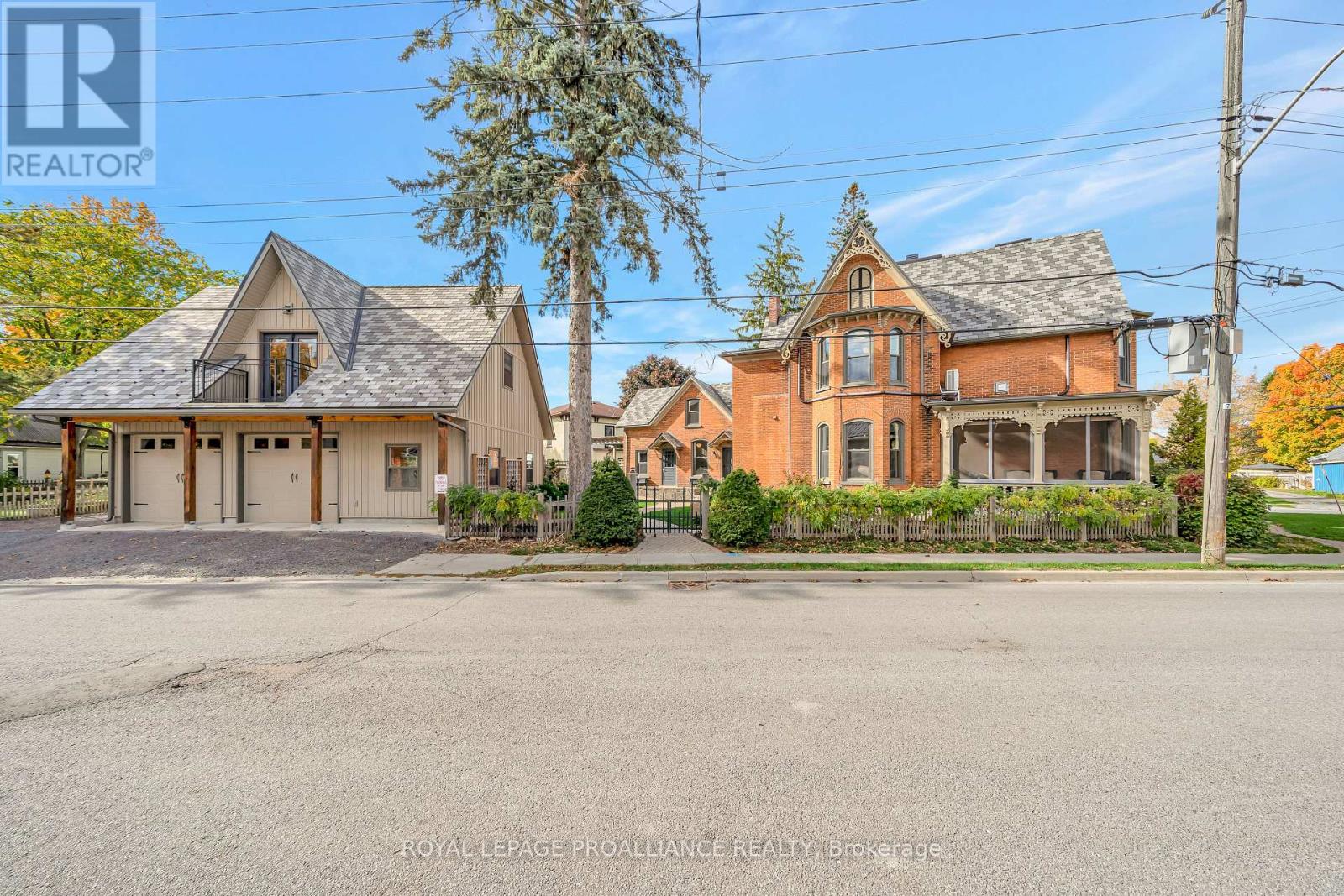 79 West Mary photo 4