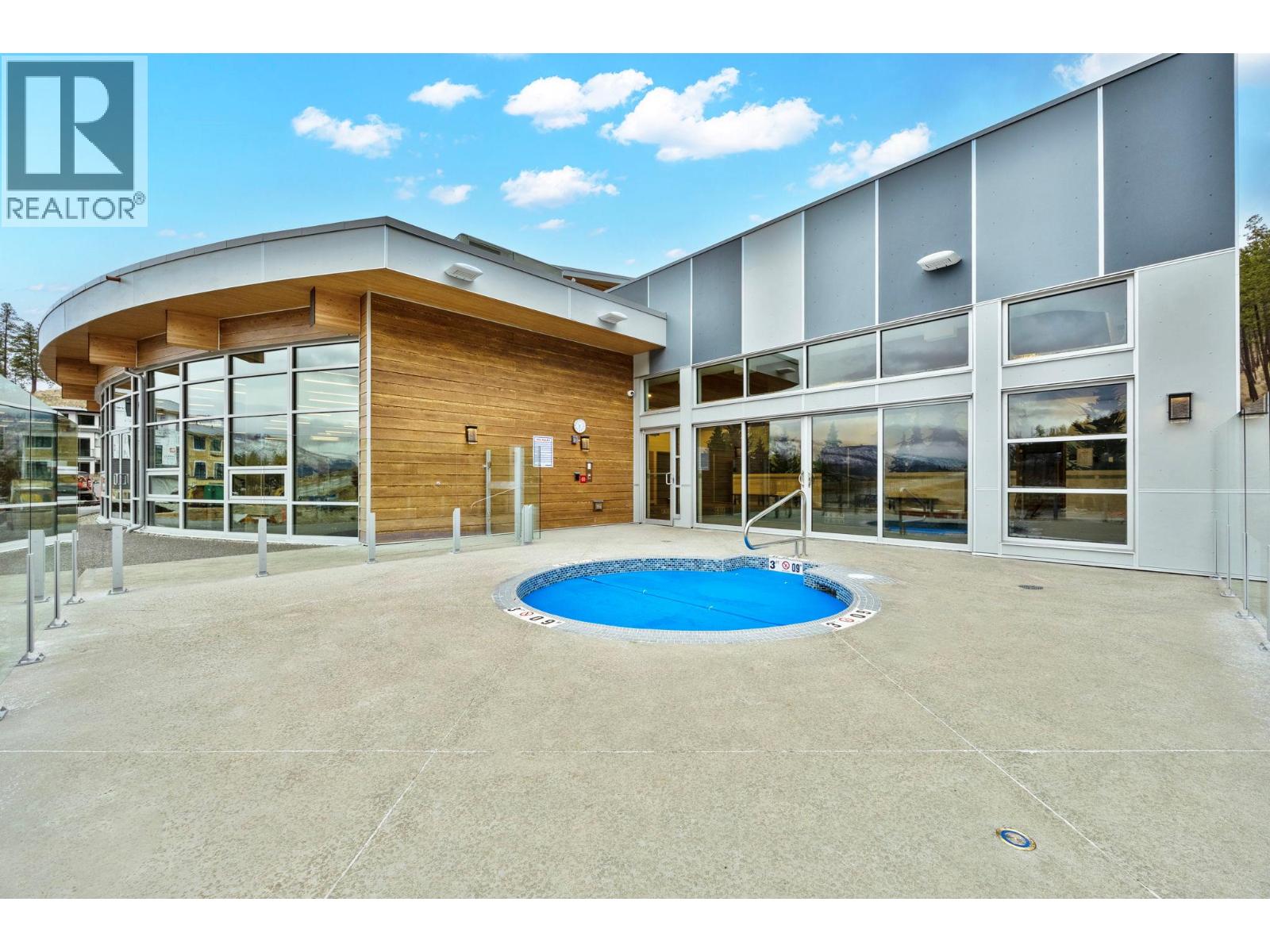 6 3425 Hilltown Drive, Kelowna