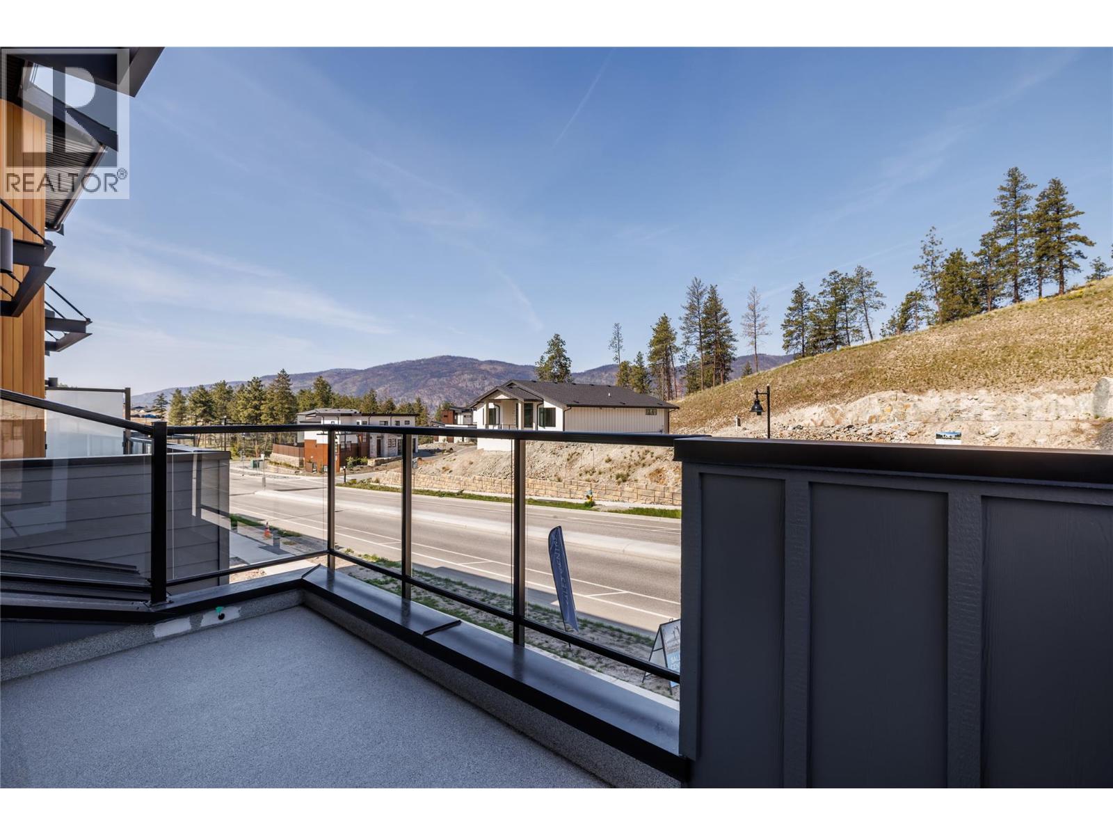 6 3425 Hilltown Drive, Kelowna