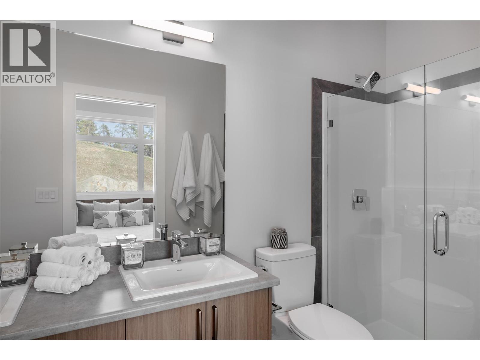 6 3425 Hilltown Drive, Kelowna