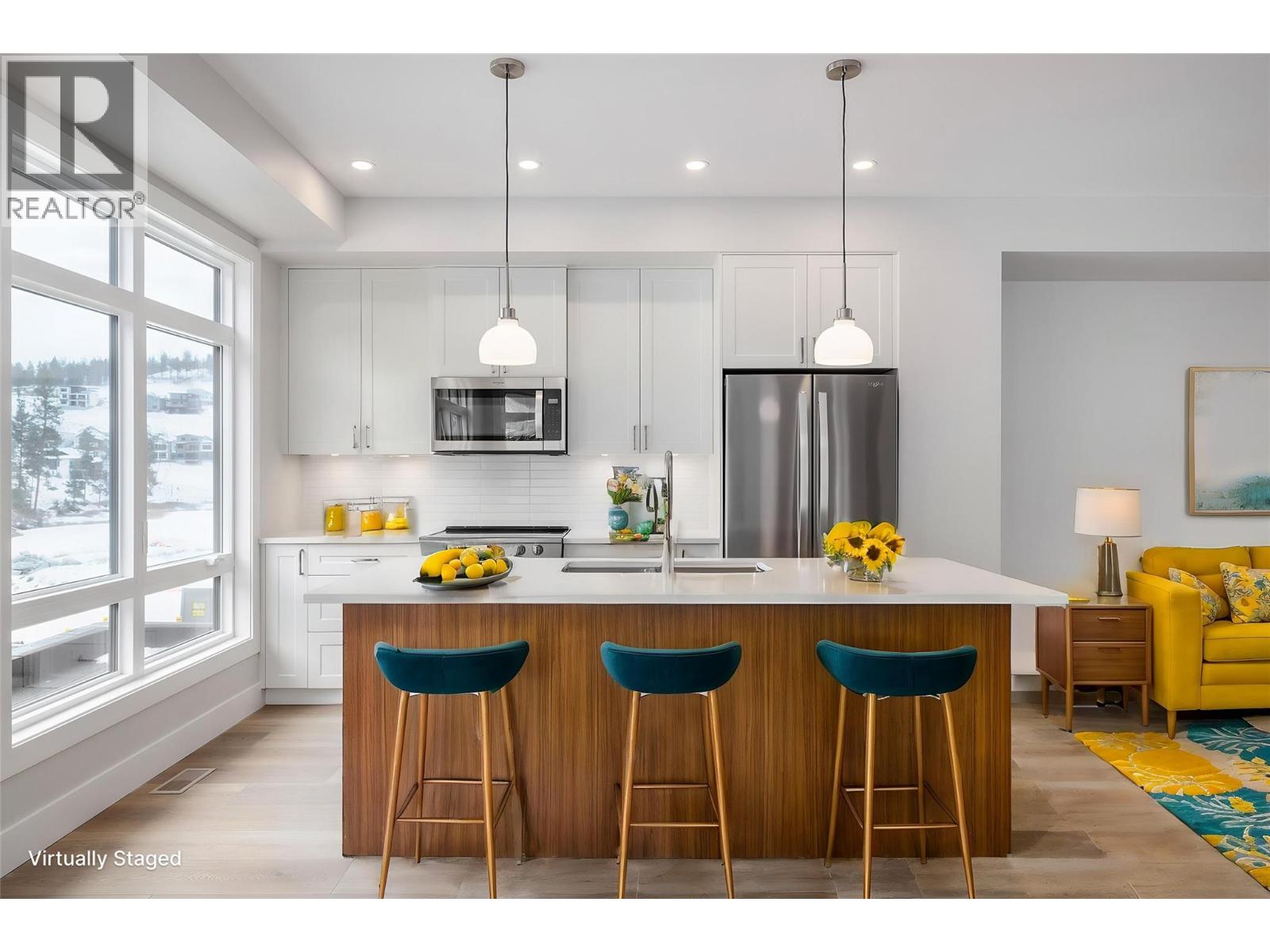 6 3425 Hilltown Drive, Kelowna