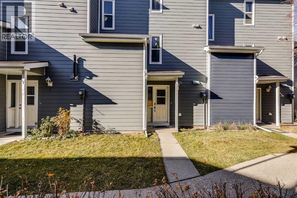 Single Family House for Sale in   Grier Place NE Greenview Calgary 