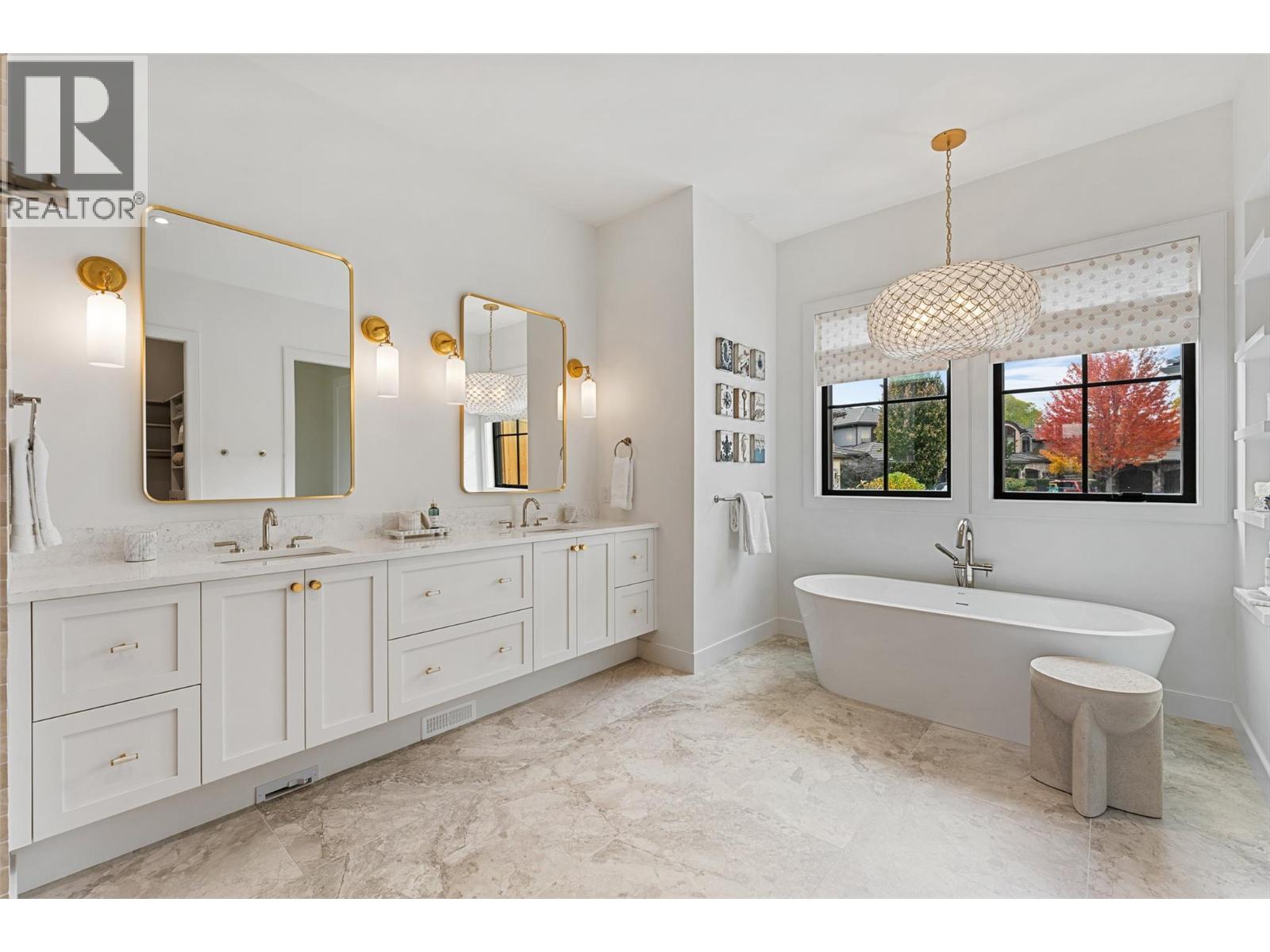  3672 Green Bay Landing, West Kelowna