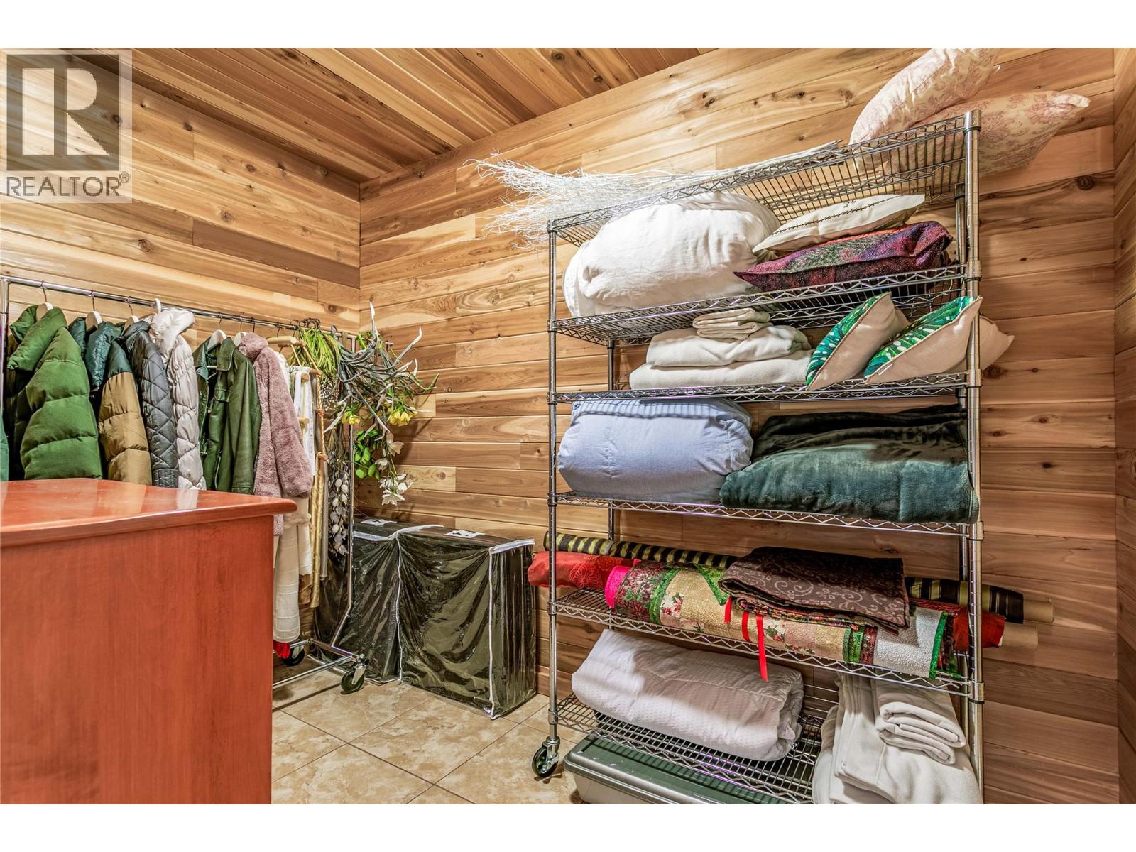  4116 Gallaghers Woodlands Drive South, Kelowna