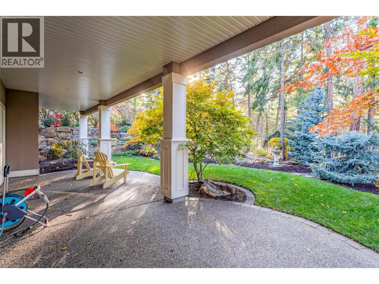  4116 Gallaghers Woodlands Drive South, Kelowna