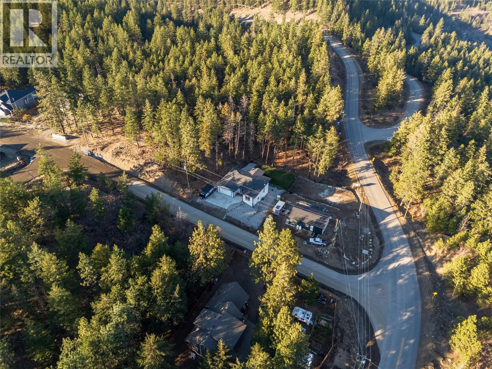  530 Muir Road, Fintry