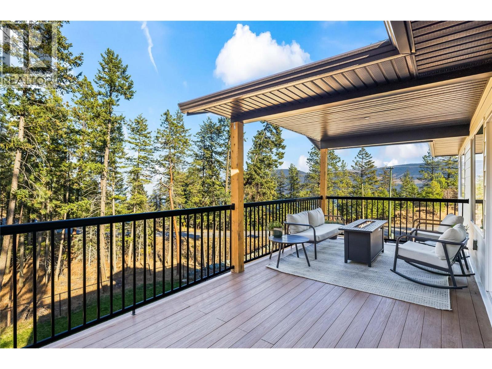  530 Muir Road, Fintry