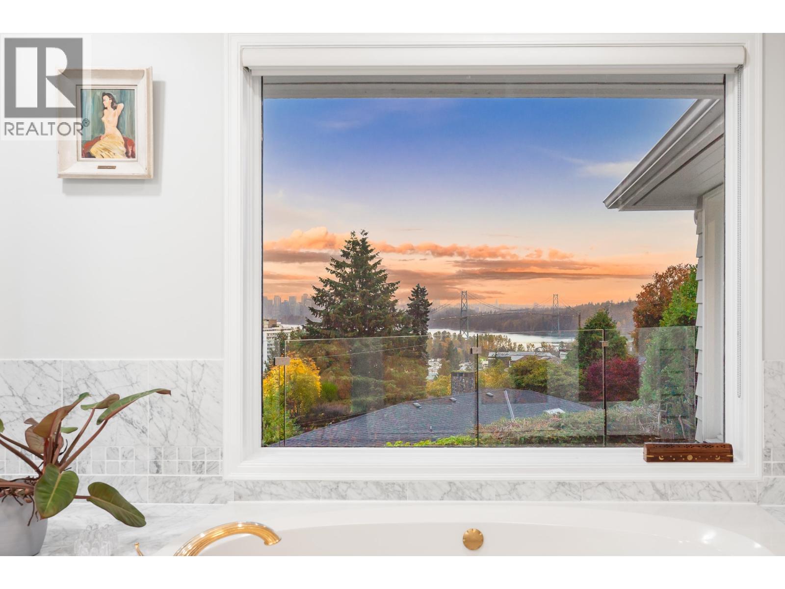 816 ANDERSON CRESCENT, West Vancouver