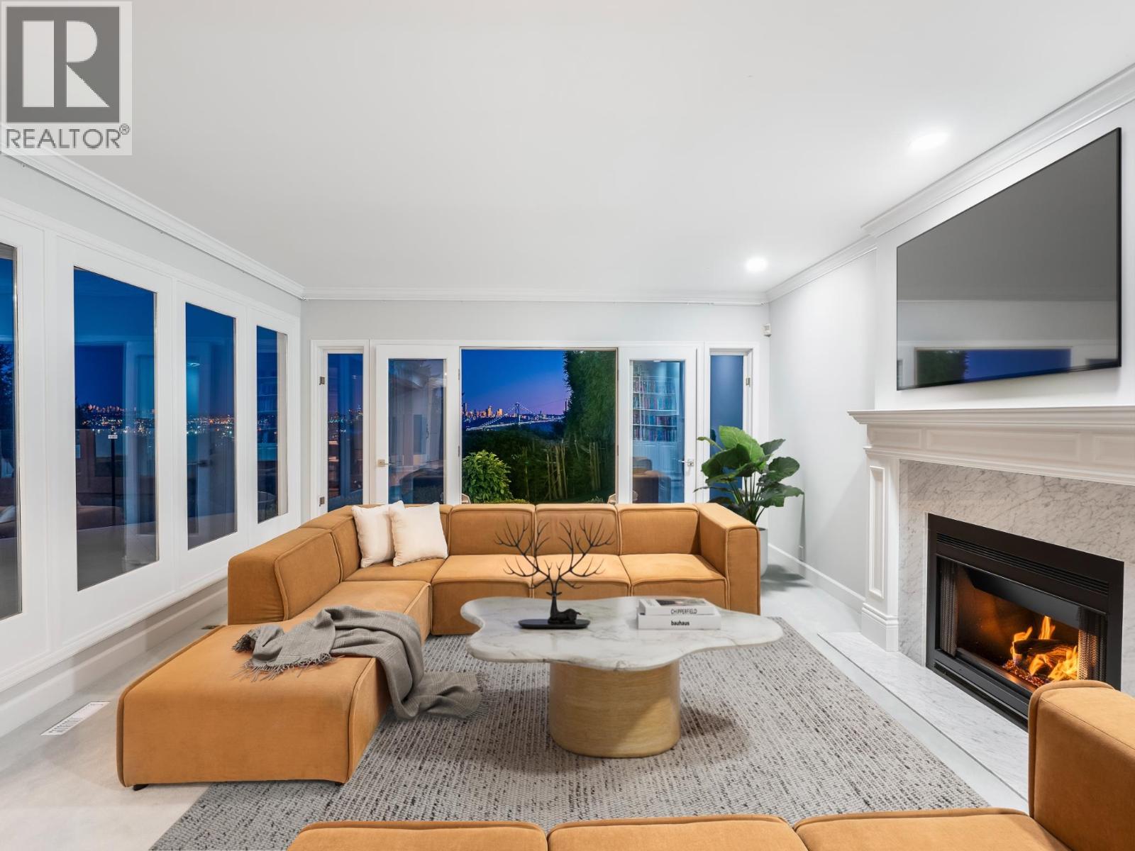 816 ANDERSON CRESCENT, West Vancouver