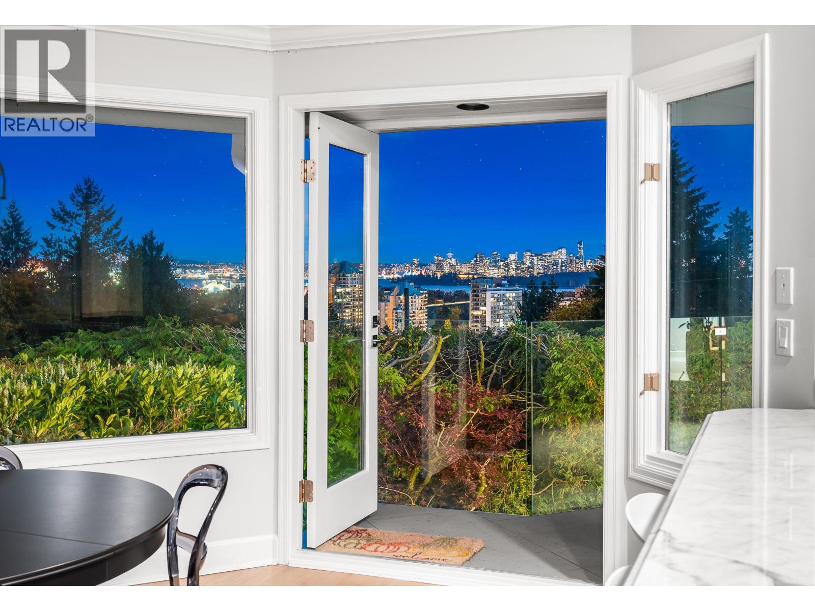 816 ANDERSON CRESCENT, West Vancouver