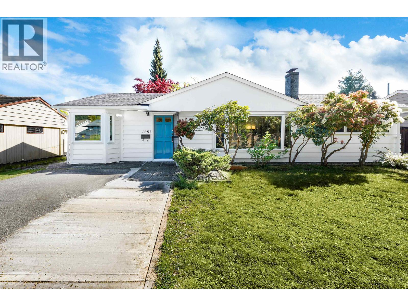 1287 W 15TH STREET, North Vancouver