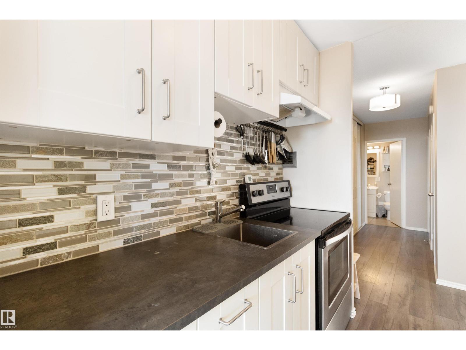 #1401 9816 112 ST NW, Edmonton