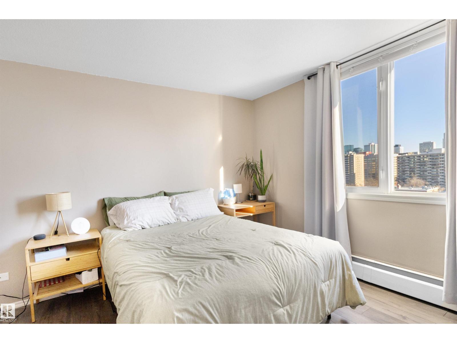 #1401 9816 112 ST NW, Edmonton