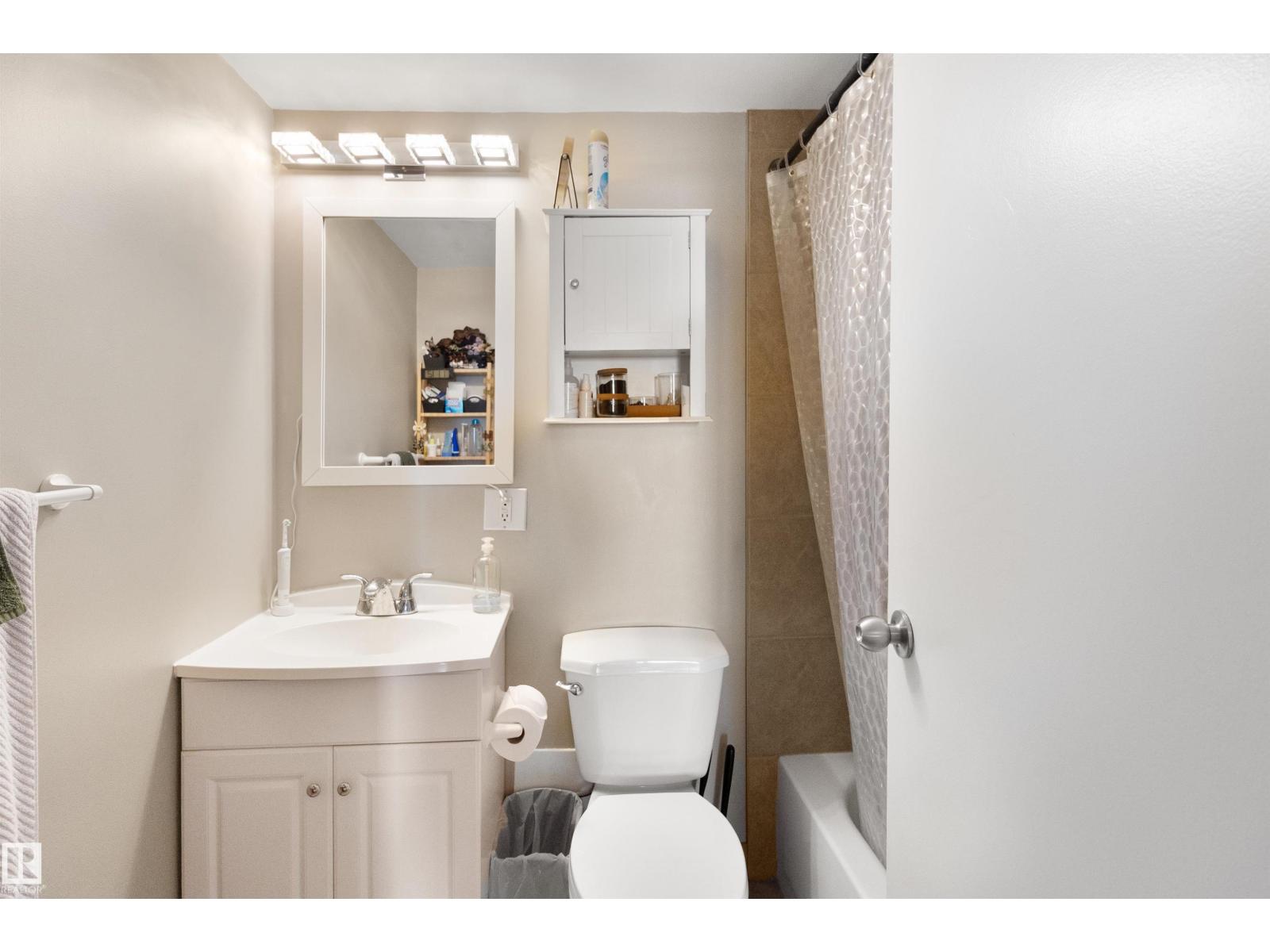 #1401 9816 112 ST NW, Edmonton