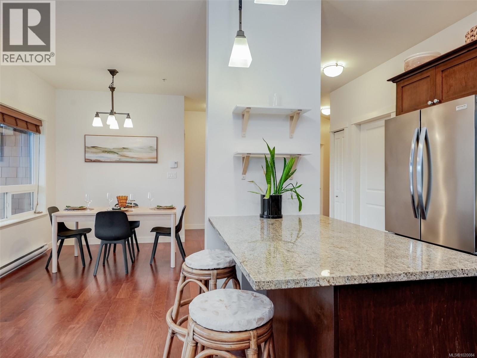 407 201 Nursery Hill Dr, View Royal