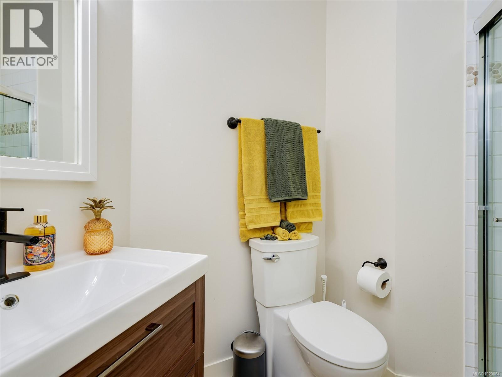 407 201 Nursery Hill Dr, View Royal