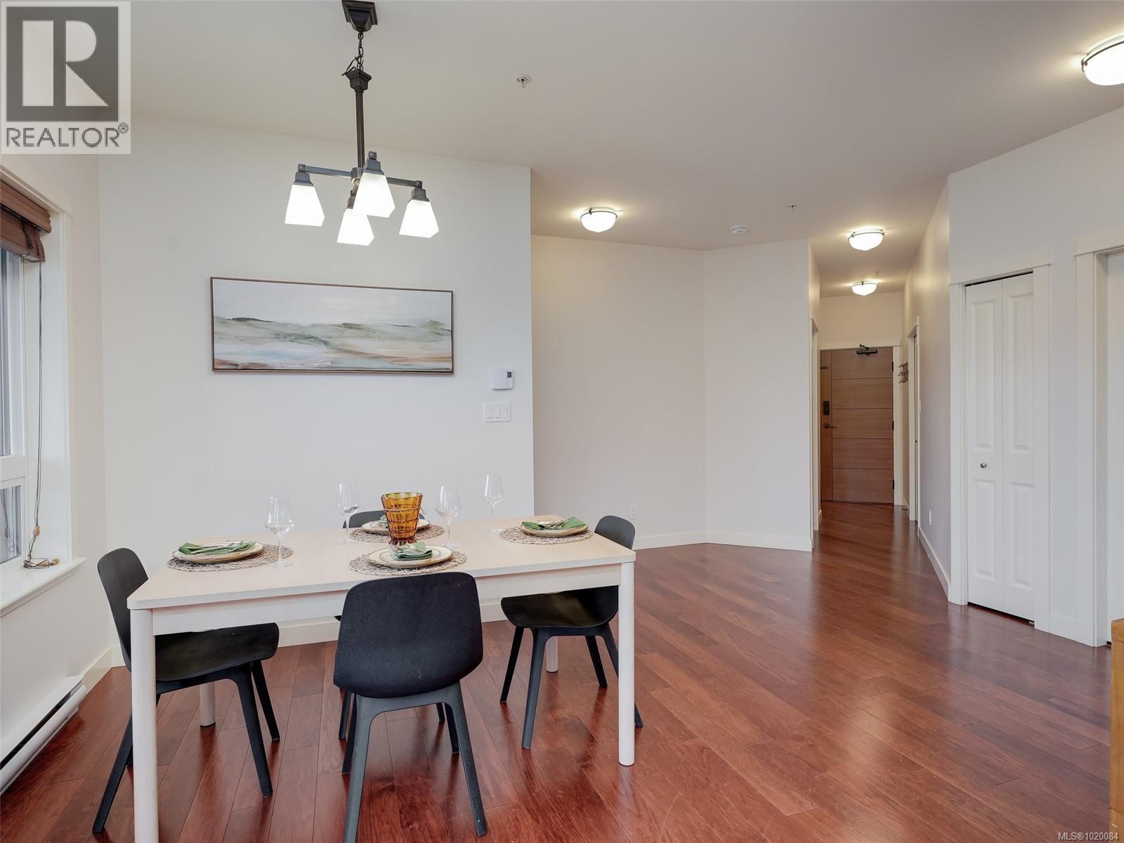 407 201 Nursery Hill Dr, View Royal