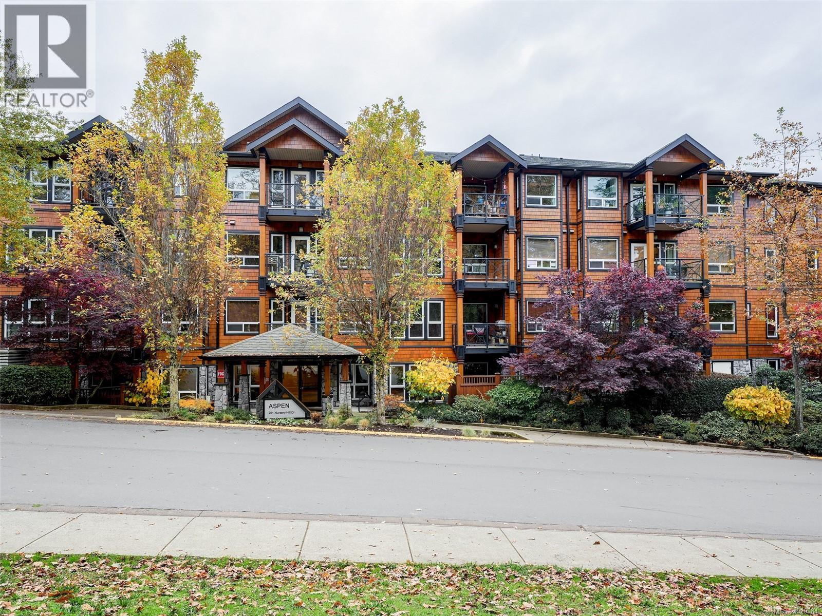 407 201 Nursery Hill Dr, View Royal