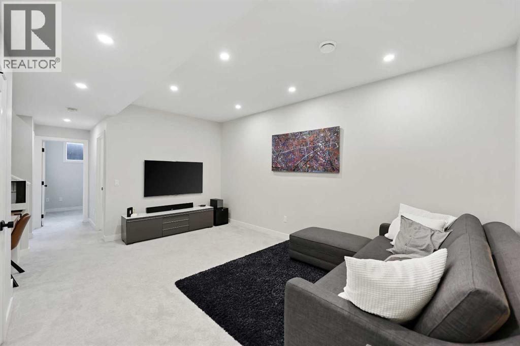 Single Family House for Sale in   Street SW Altadore Calgary 