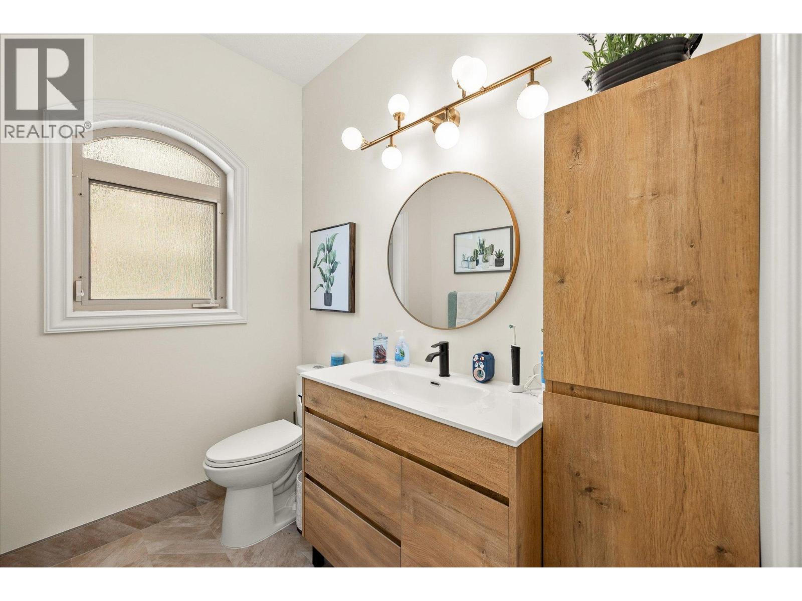  619 Denali Court, Kelowna