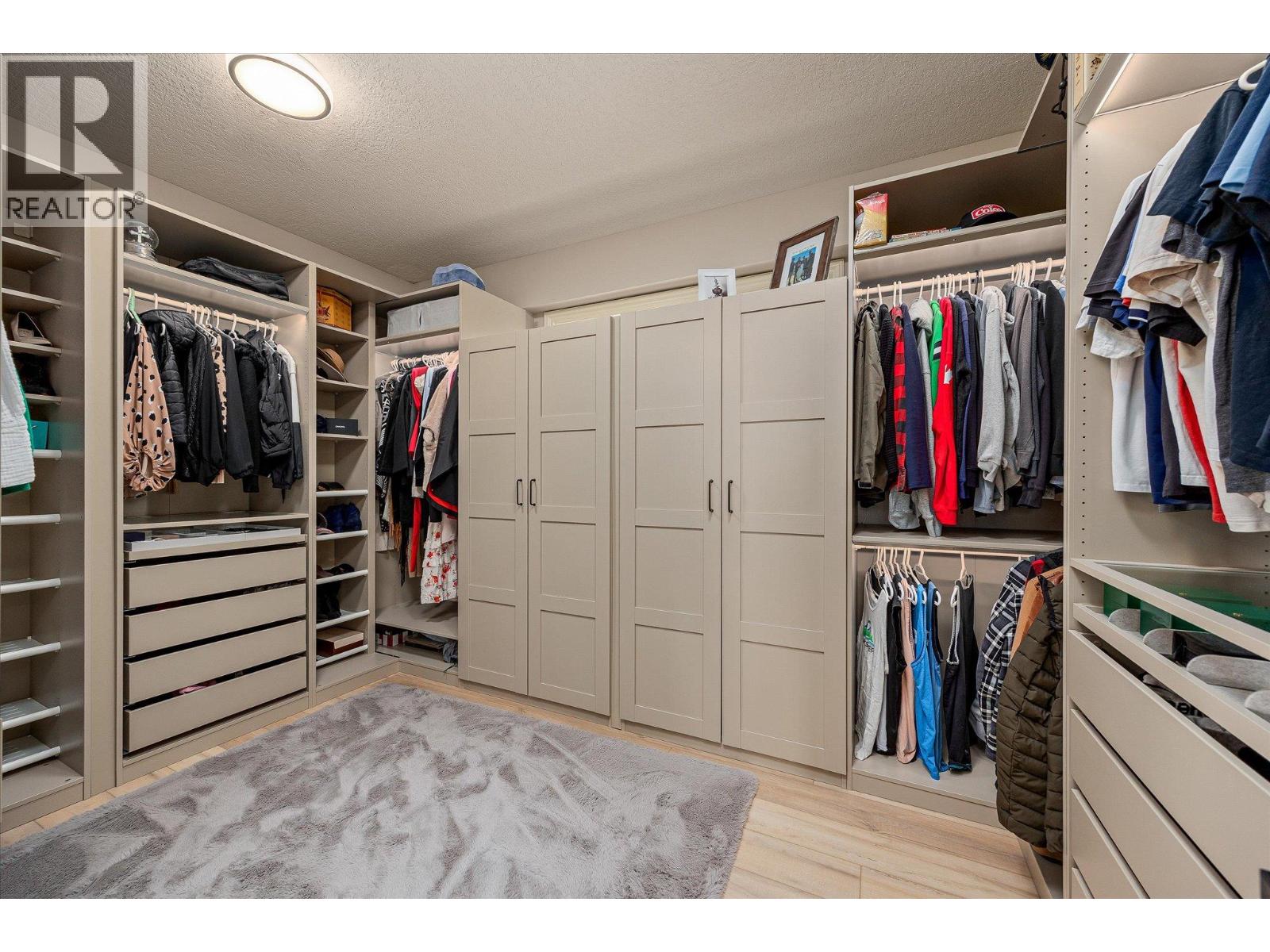  619 Denali Court, Kelowna