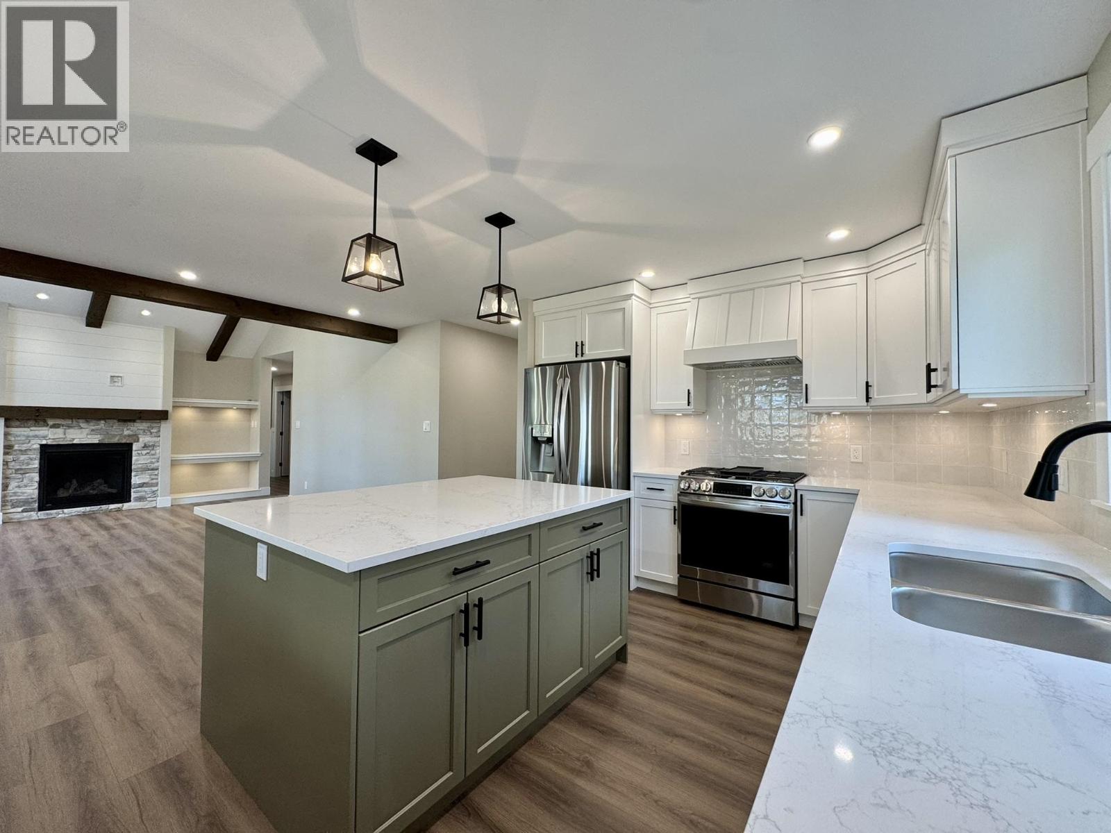 5343 ANNAHAM CRESCENT - 10