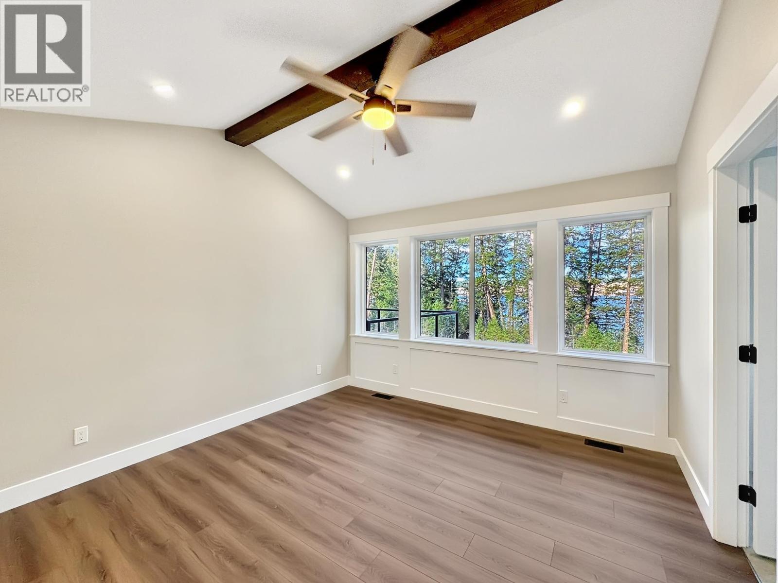 5343 ANNAHAM CRESCENT - 13