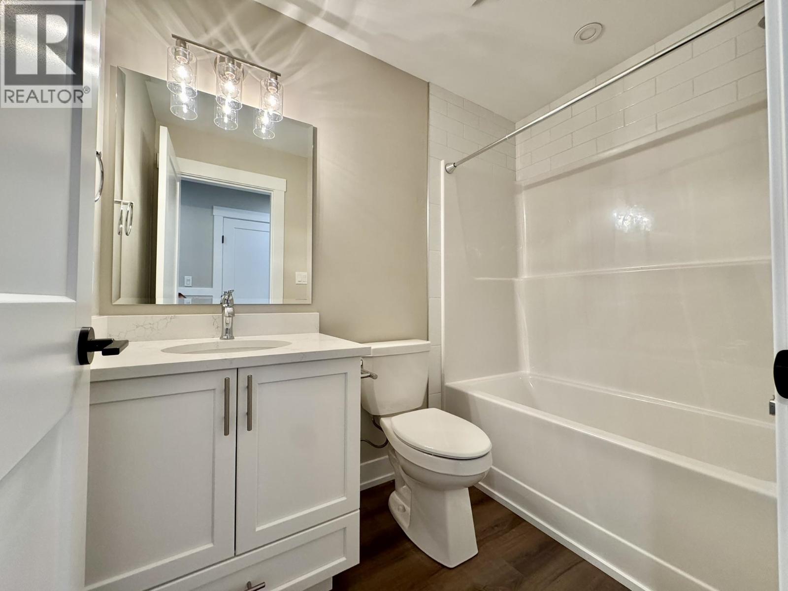 5343 ANNAHAM CRESCENT - 16